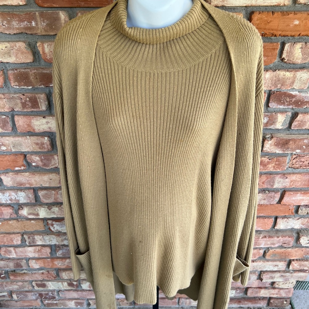 Dialogue Carmel turtleneck cardigan combo. Size 3X. 50% Merino wool.